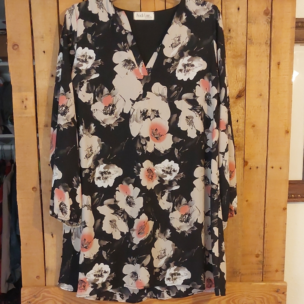 Peach Love Long Sleeve Black Dress
